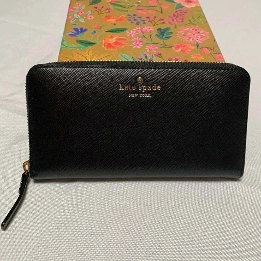 KATE SPADE ♠️ Women’s Wallet, NEW/W Tags. Gorgeous ❣️